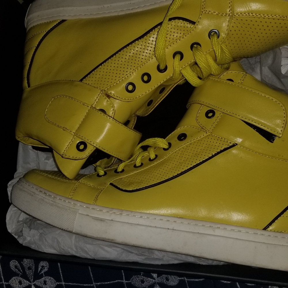 Versace High top sneakers